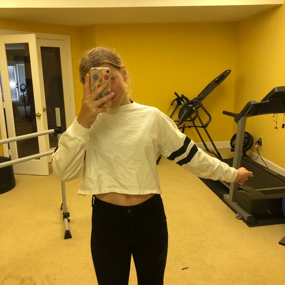 forever 21 striped sleeved crop top